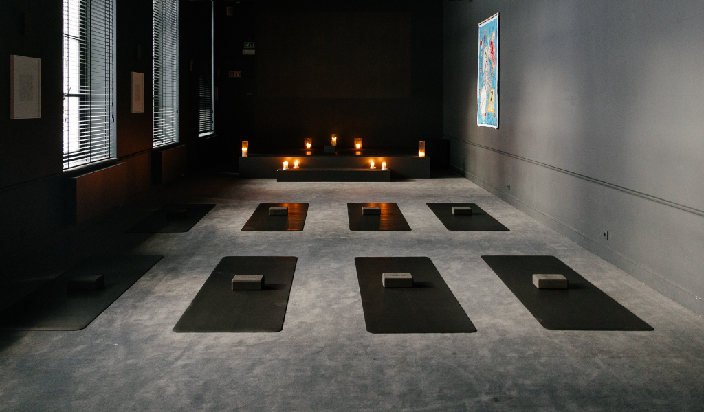 Detox Flow: Exclusive session with Yoga Room