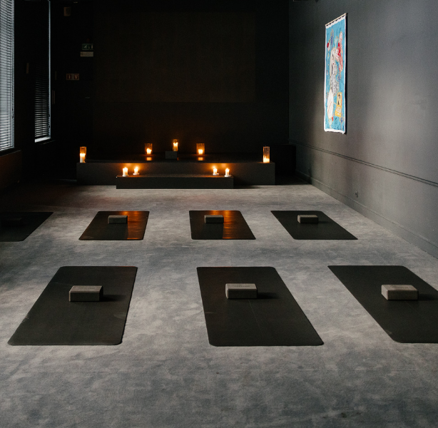 Detox Flow: Exclusive session with Yoga Room